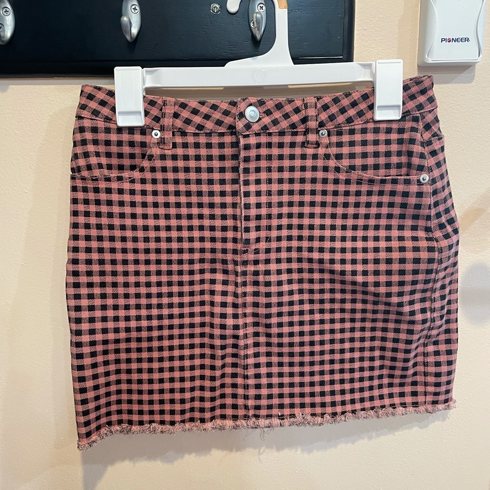 Forever 21 Pink and Black checkered jean skirt